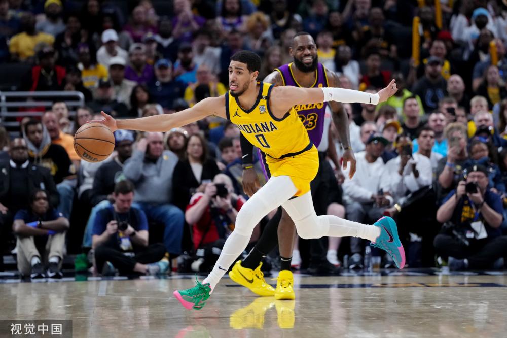 阵容齐整时 阵容齐整时