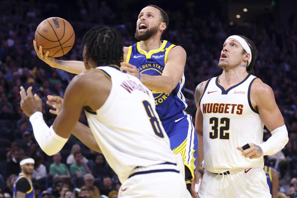 他在挡拆战 他在挡拆战