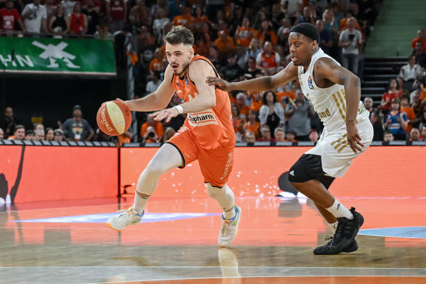 精准的中远 精准的中远