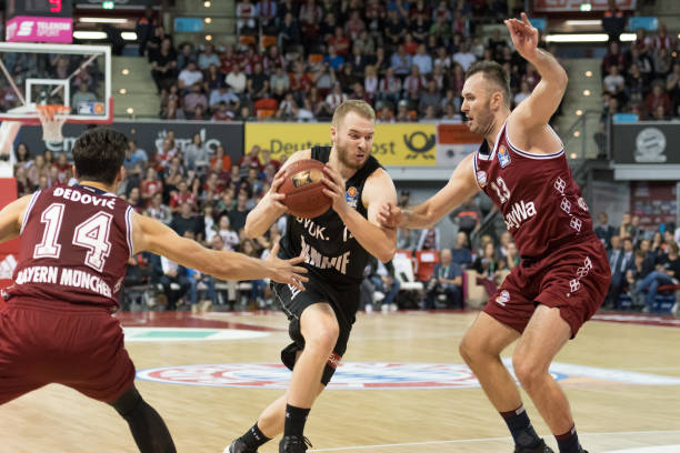 使伯恩茅斯 使伯恩茅斯